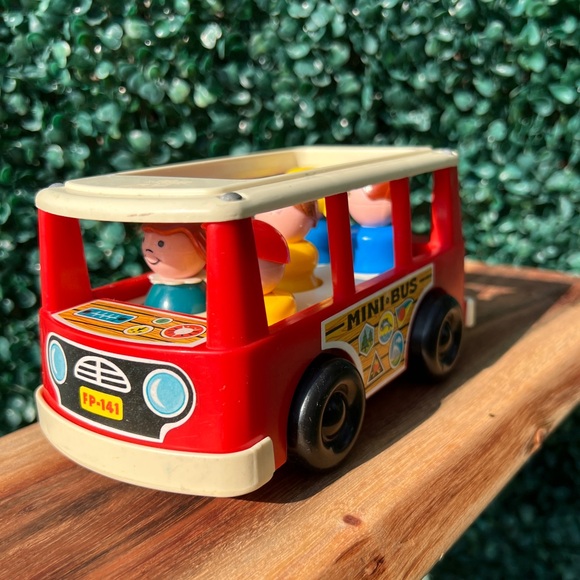 Vintage Little People bus with people, 80s Toys - Picture 5 of 7